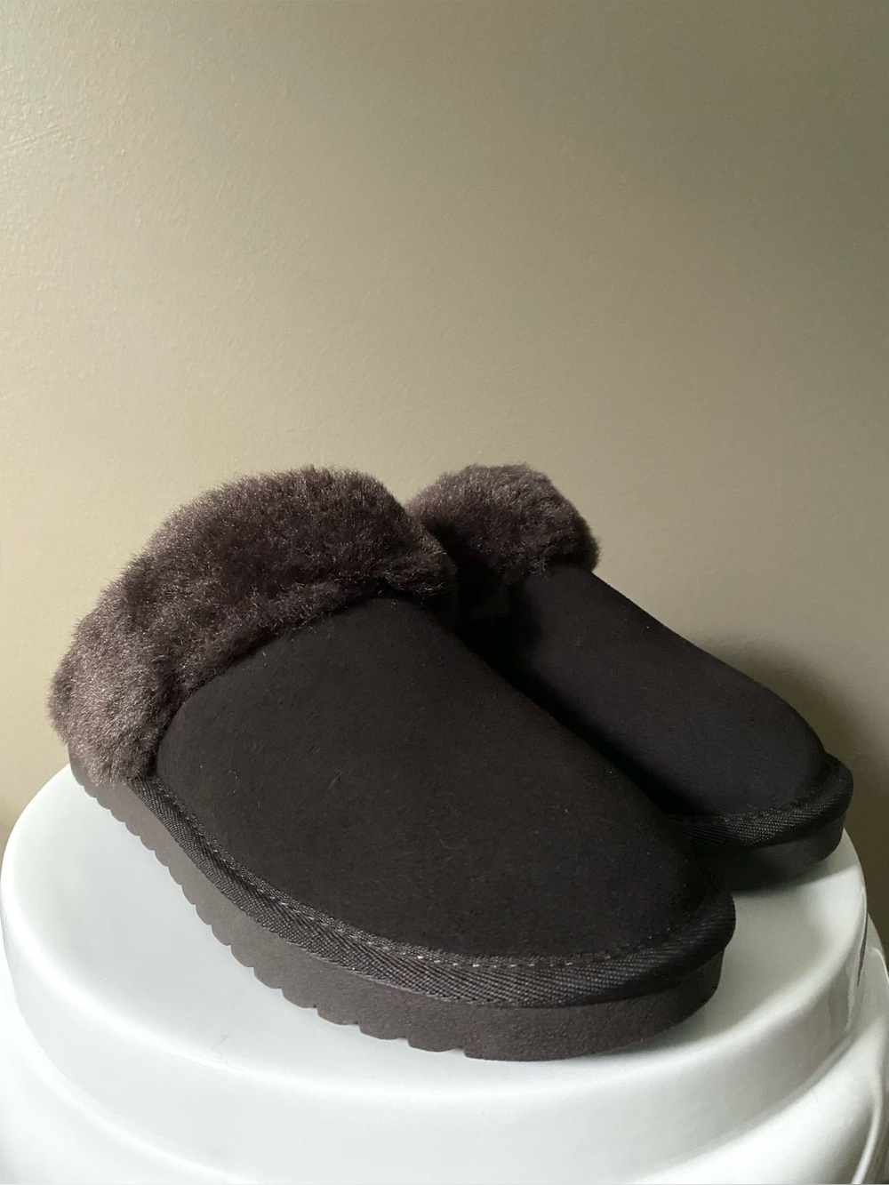 GREYSTONE BROWN SUEDE FAUX FUR SHEARLING SLIP ON MULES INDOOR OUTDOOR BOHO 8